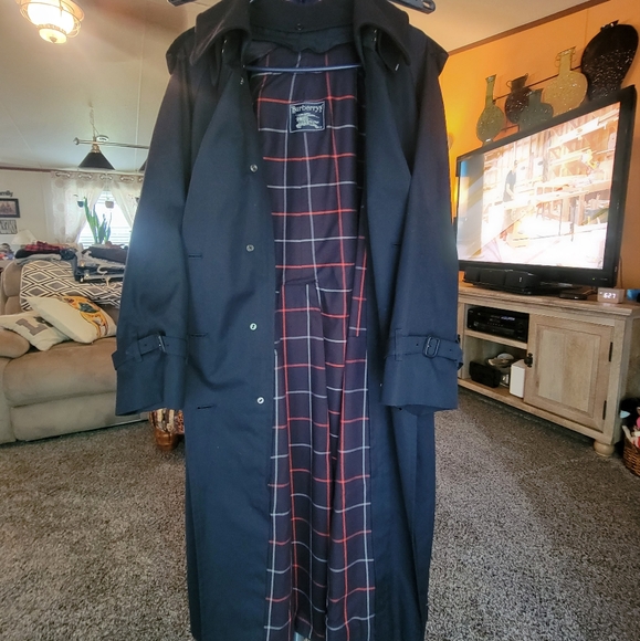 Navy Burberry Trench Coat 44 Regular - Picture 8 of 13